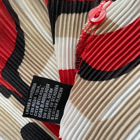 Essentials by Milano Shirt Womens S Multicolor Print Accordian Top - Picture 11 of 11